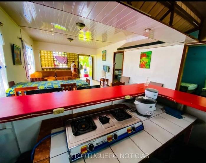 Casa Artavia Villa Tortuguero Oda fotoğraf